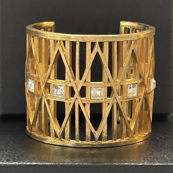 Rare 80’s GIVENCHY Heavy Wide Open Work Gold Plated Rhinestone Cuff Bracelet 7” - Picture 1 of 15